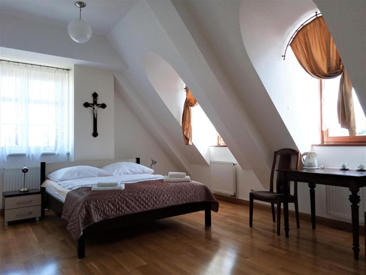 Dom Notre Dame Acomodação com café da manhã Wrocław Exterior foto